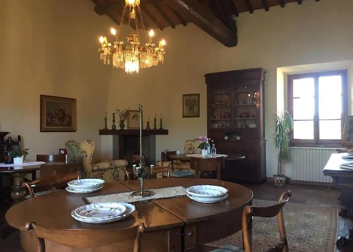 Il Giglio Nel Chianti Calzaiolo